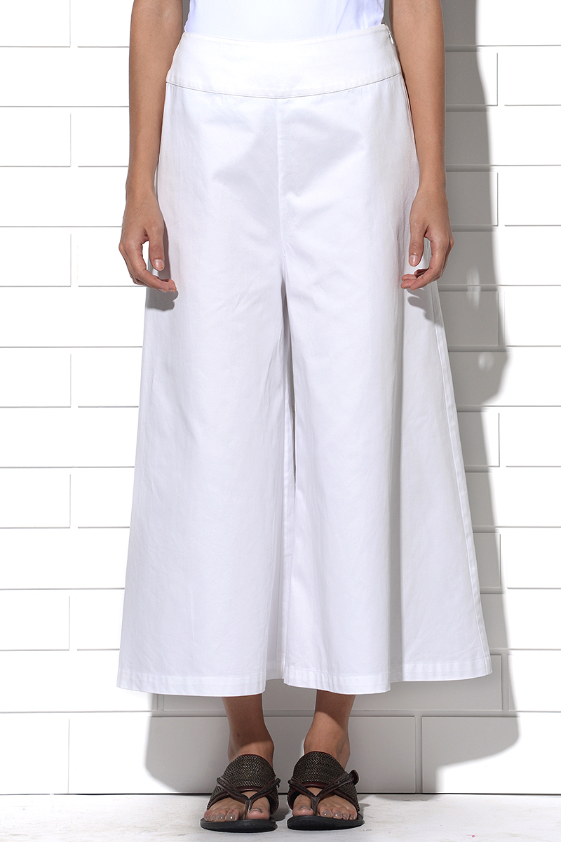 Icaria wide leg pants in white